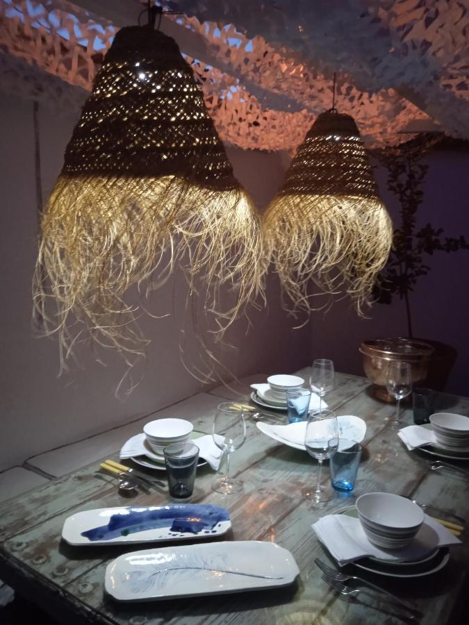 La Pluma Hotel อิซนาฮาร์ ภายนอก รูปภาพ